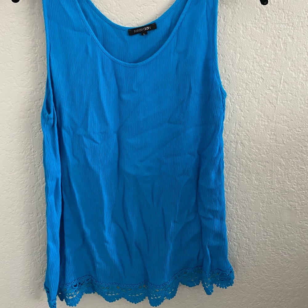 Large paper moon tank